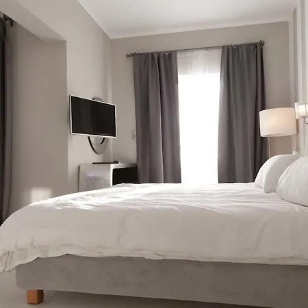 Отель Georgioupolis 4*