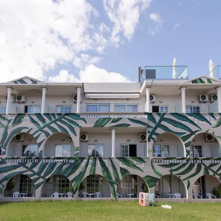 Отель Georgioupolis 4*