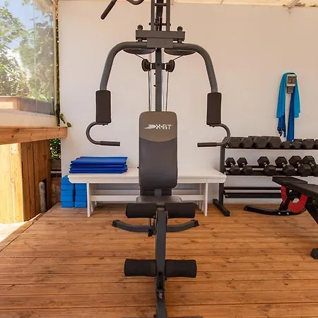 Отель Georgioupolis